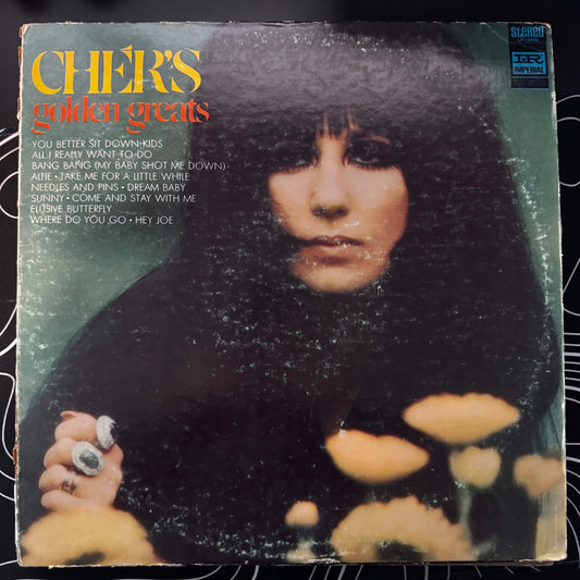 Chér’s - Golden grates ￼